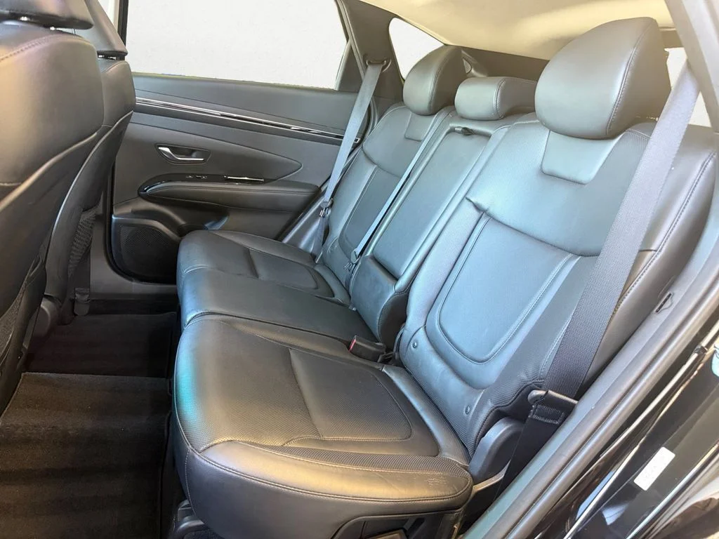 Used 2022 Black Hyundai Limited image 10