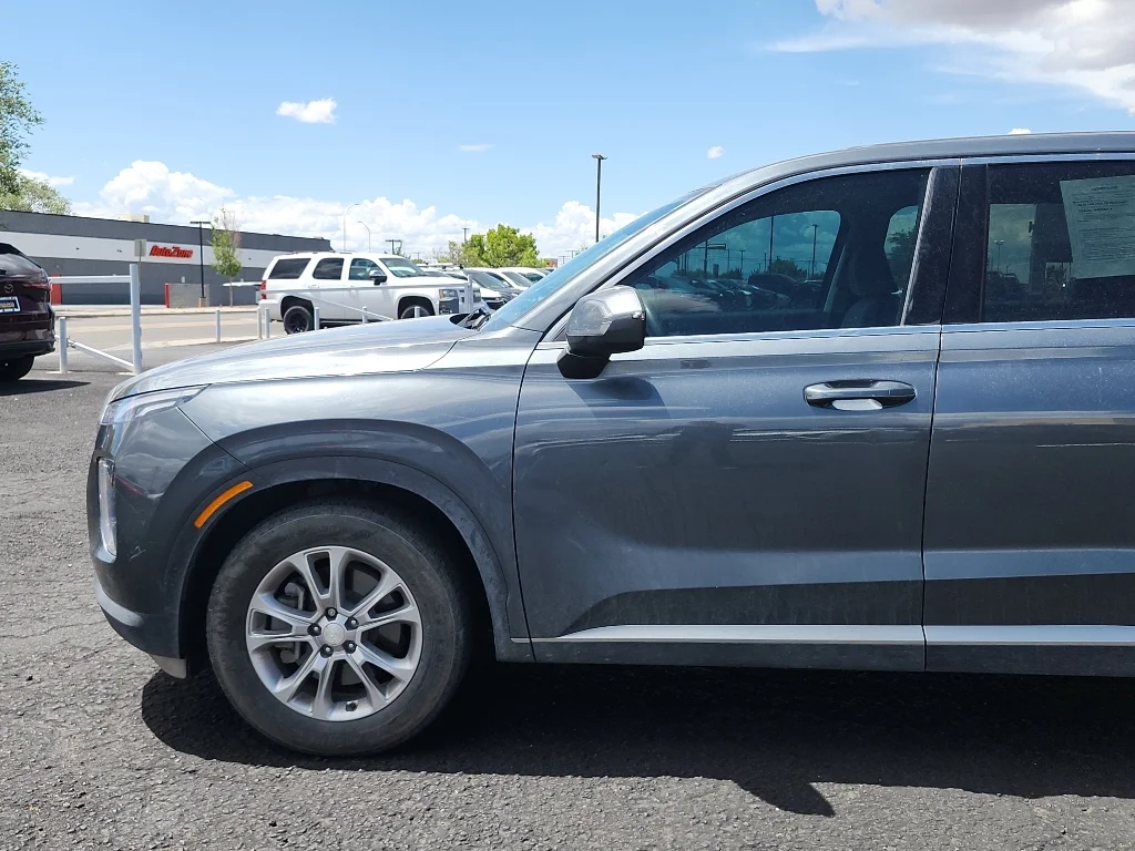 Used 2022 Steel Graphite Hyundai SE image 10