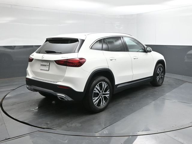 Used 2025 White Mercedes-Benz GLA 250 image 8