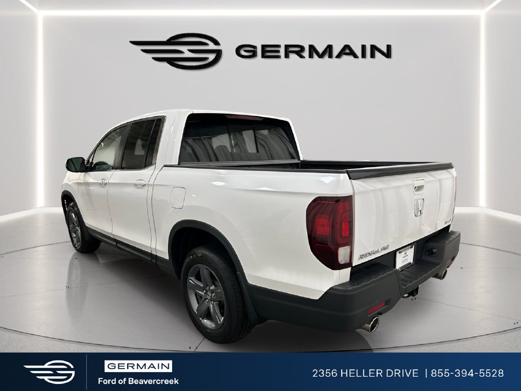 Used 2023 Platinum White Pearl Honda RTL image 6