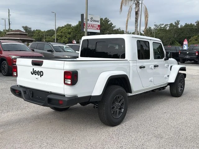 New 2026 Bright White Clear-Coat Exterior Paint Jeep Sport S image 3