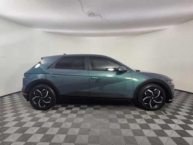 Certified Used 2024 Green Hyundai SEL image 5