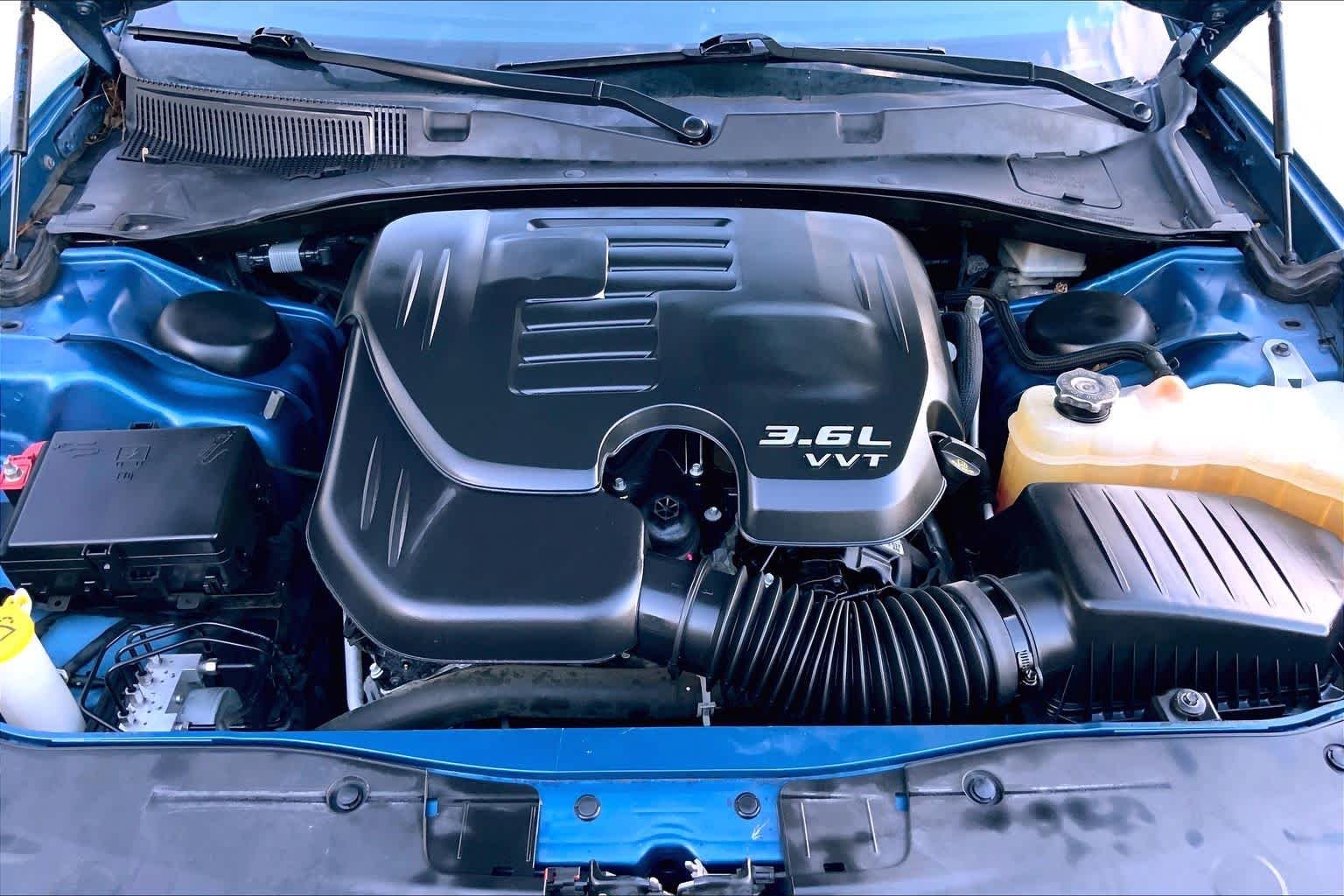 Used 2020 Frostbite Dodge SXT image 27