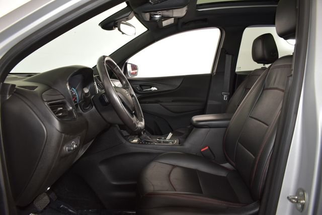 Used 2022 Silver Chevrolet RS image 33