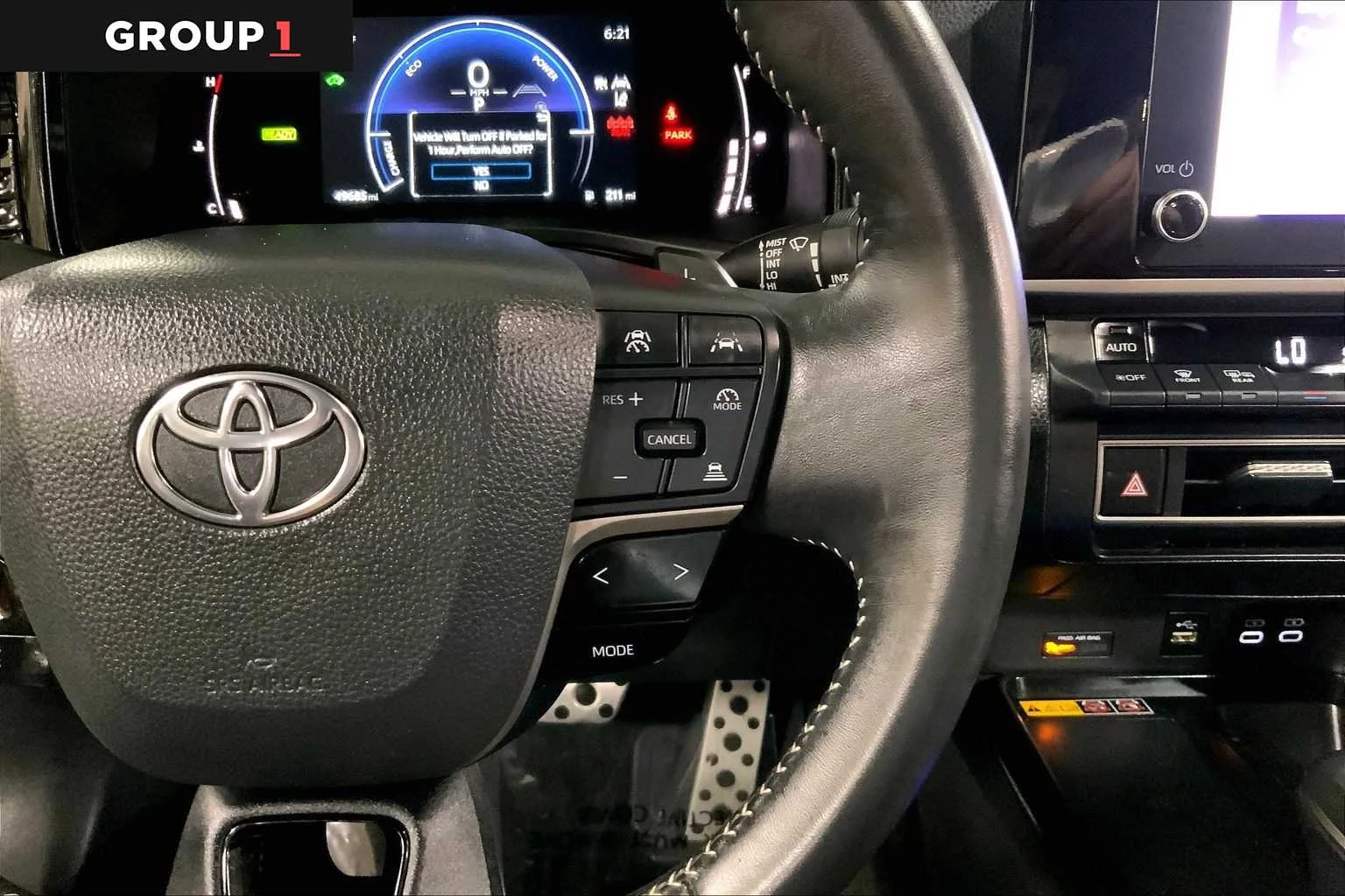 Certified Used 2025 Heavy Metal Toyota SE image 25