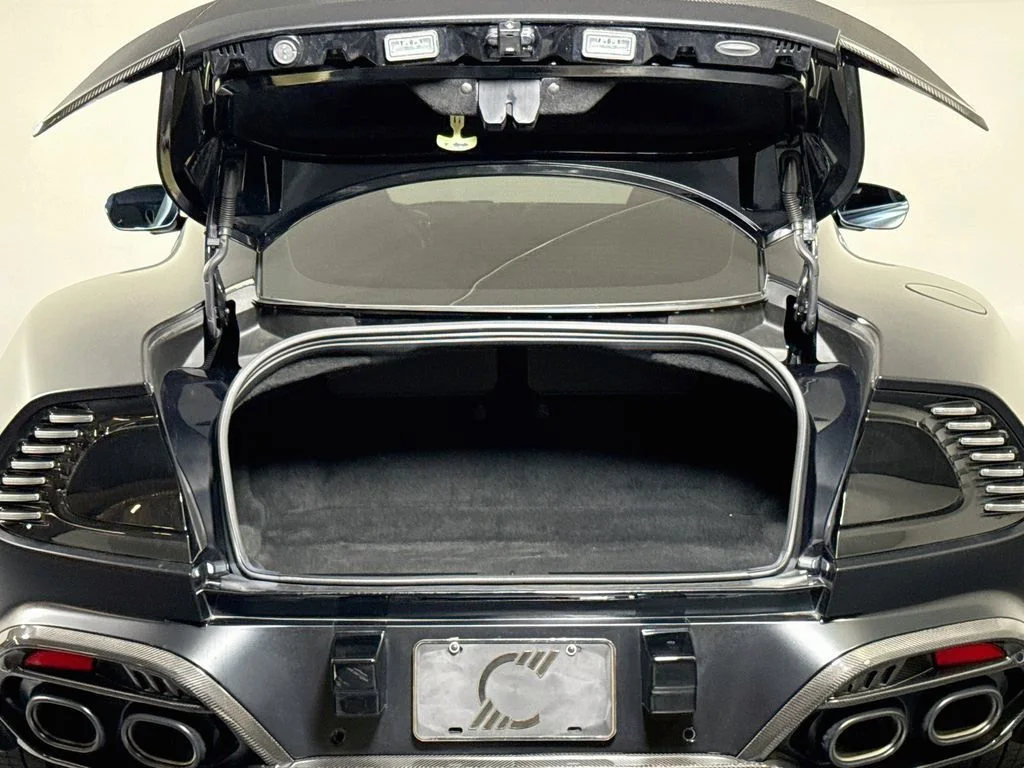 Used 2025 Oberon Black Aston Martin V12 image 25