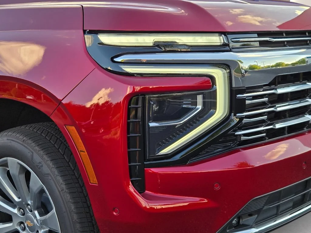 2026 Chevrolet Tahoe Premier - Photo 2