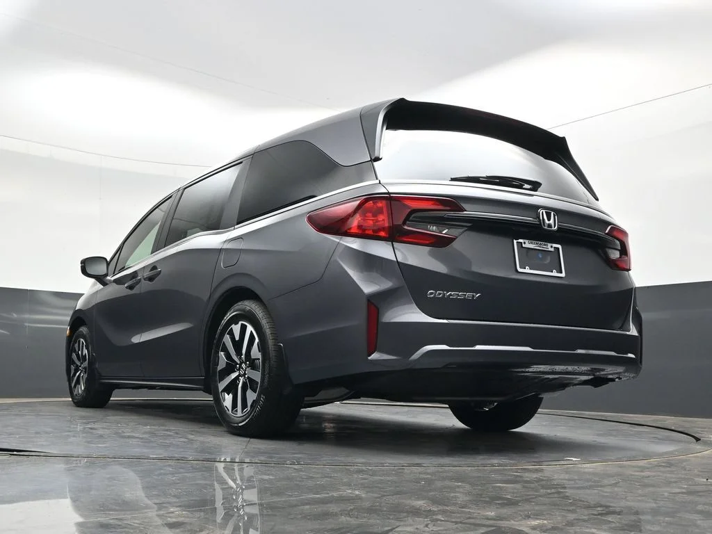 New 2026 Modern Steel Metallic Honda EX-L image 28