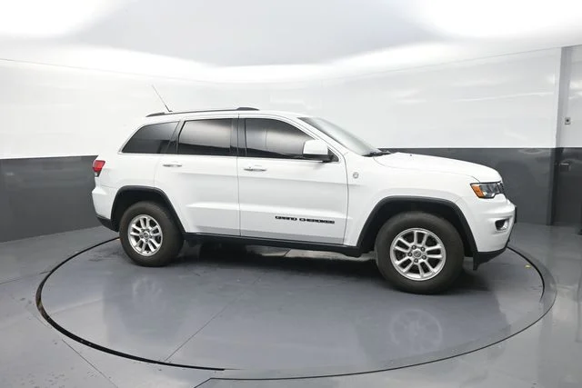 Used 2019 White Jeep Laredo E image 24