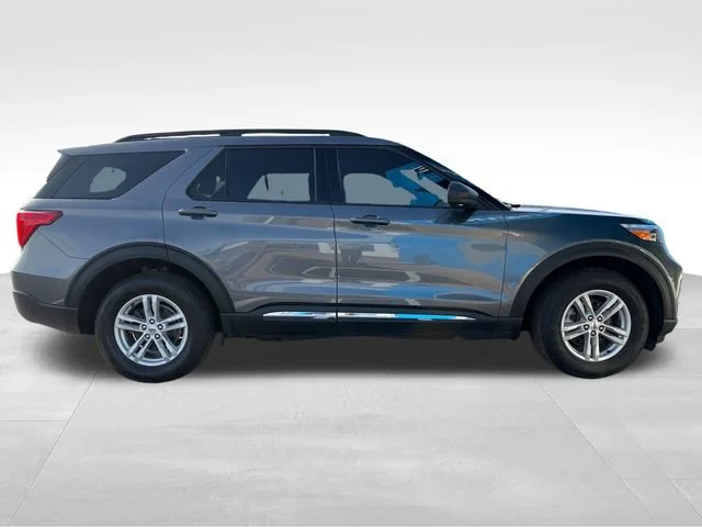 Used 2024 Gray Ford XLT image 8