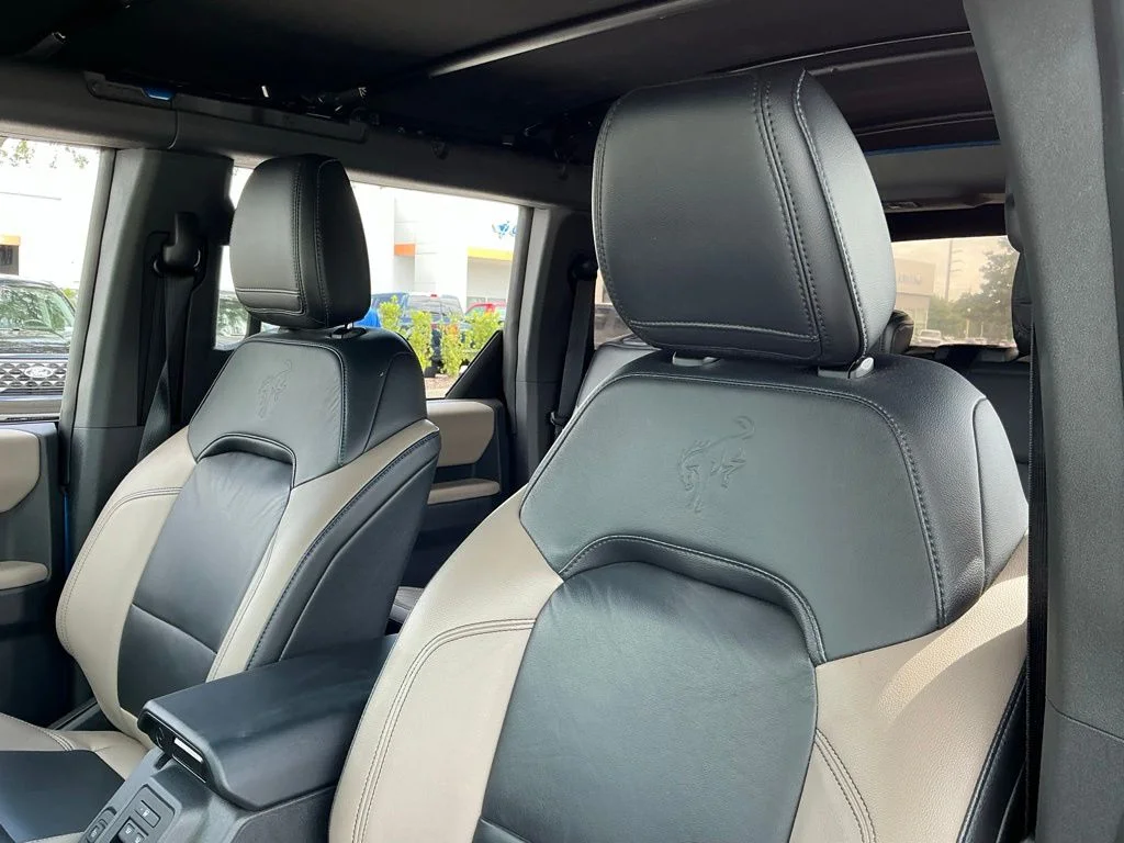 Used 2022 Blue Ford Wildtrak image 24