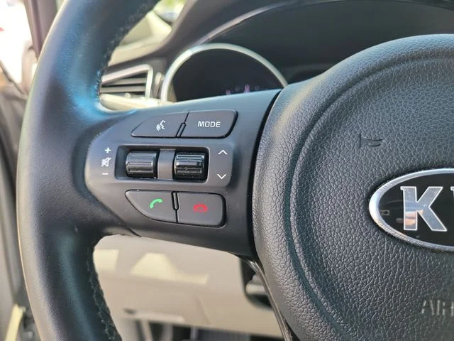 Used 2015 Silver Kia EX image 18