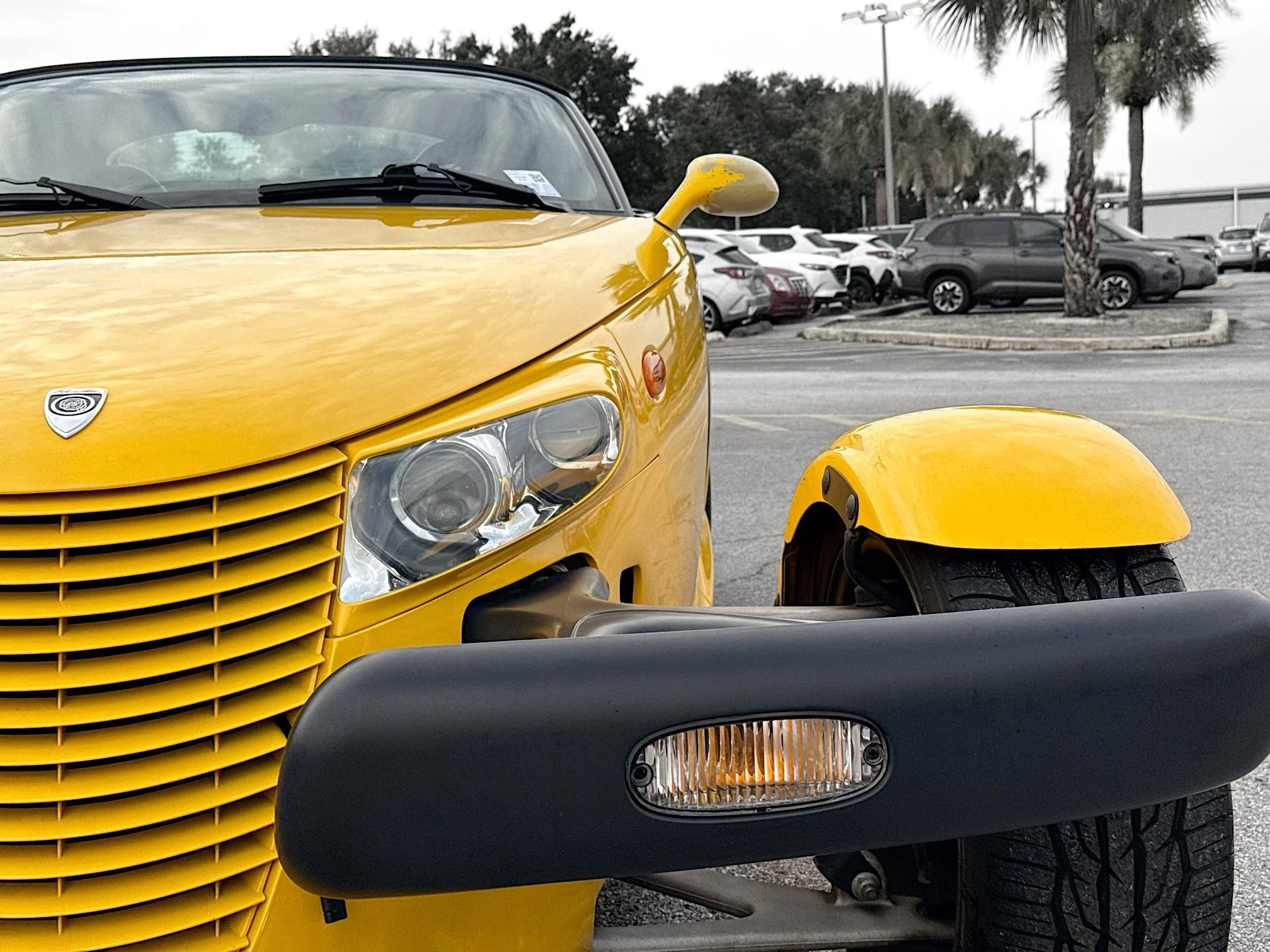 Used 2002 Prowler Yellow Clearcoat/Black Soft Top Chrysler Base image 9