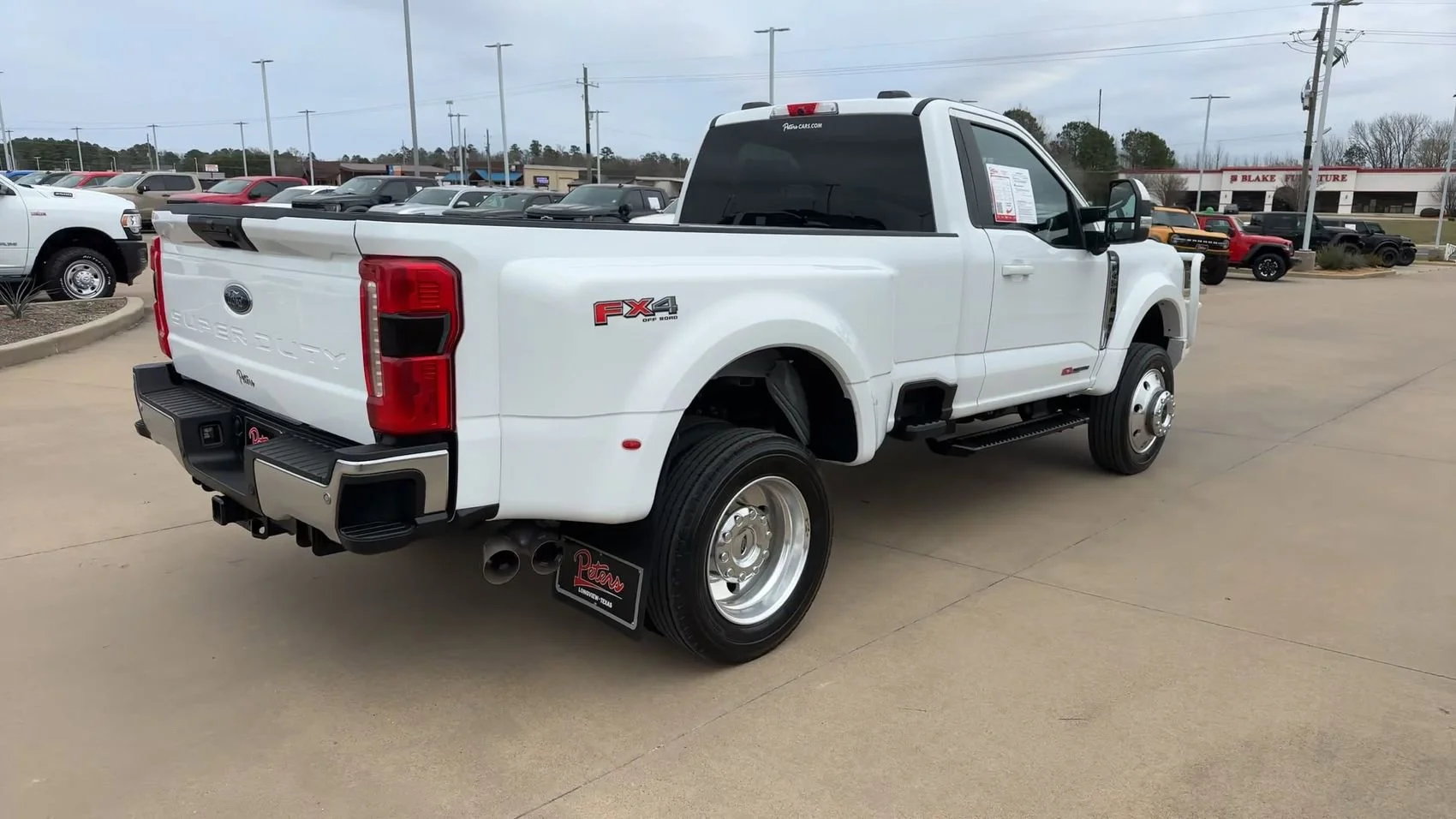 Used 2025 Oxford White Ford XLT image 8