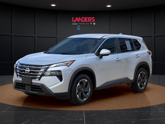 Used 2025 Silver Nissan SV image 1