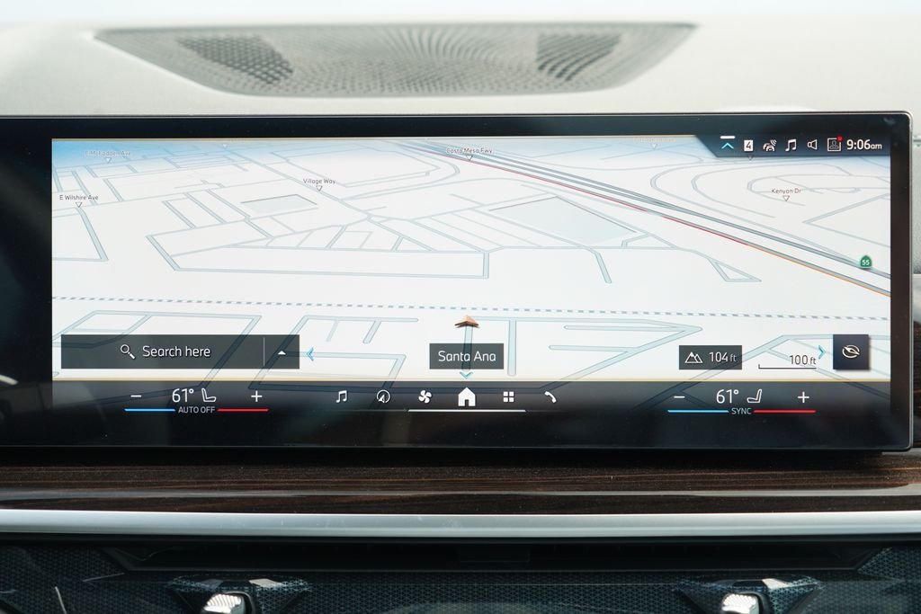 New 2026 Alpine White BMW sDrive40i image 23