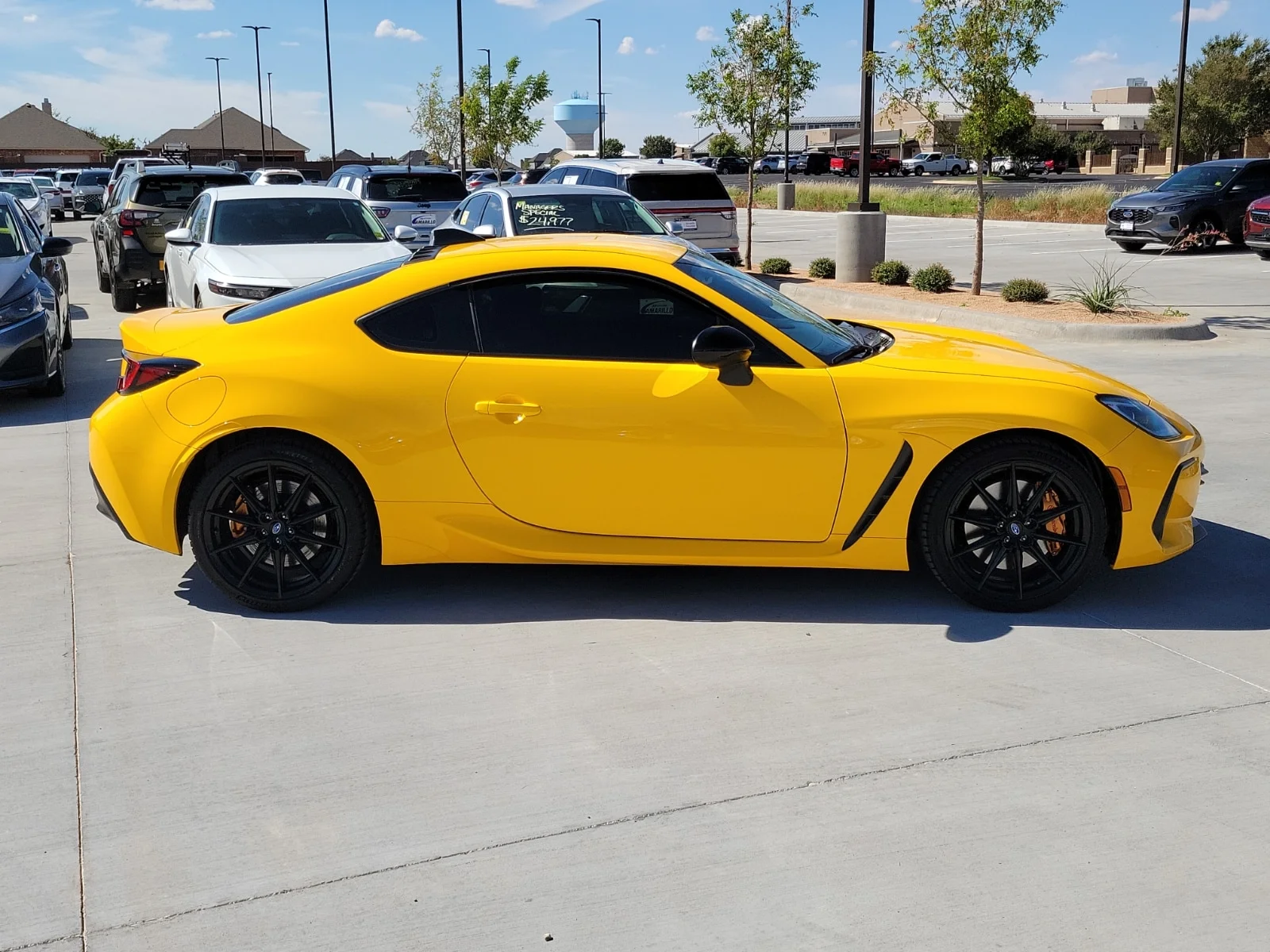 Used 2026 Yellow Subaru Series.Yellow image 5