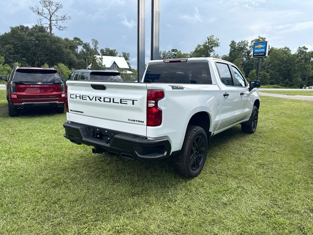 New 2026 Summit White Chevrolet Custom Trail Boss image 4