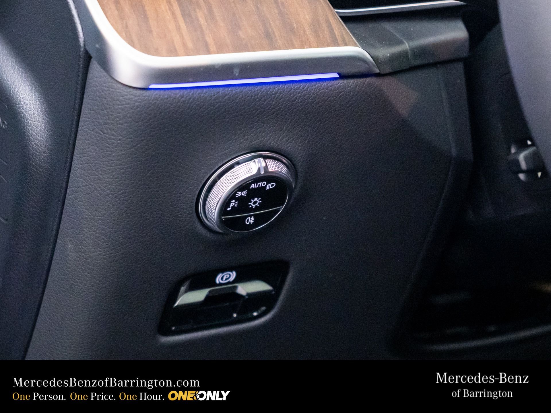New 2026 Cirrus Silver Metallic Mercedes-Benz GLC 300 image 22