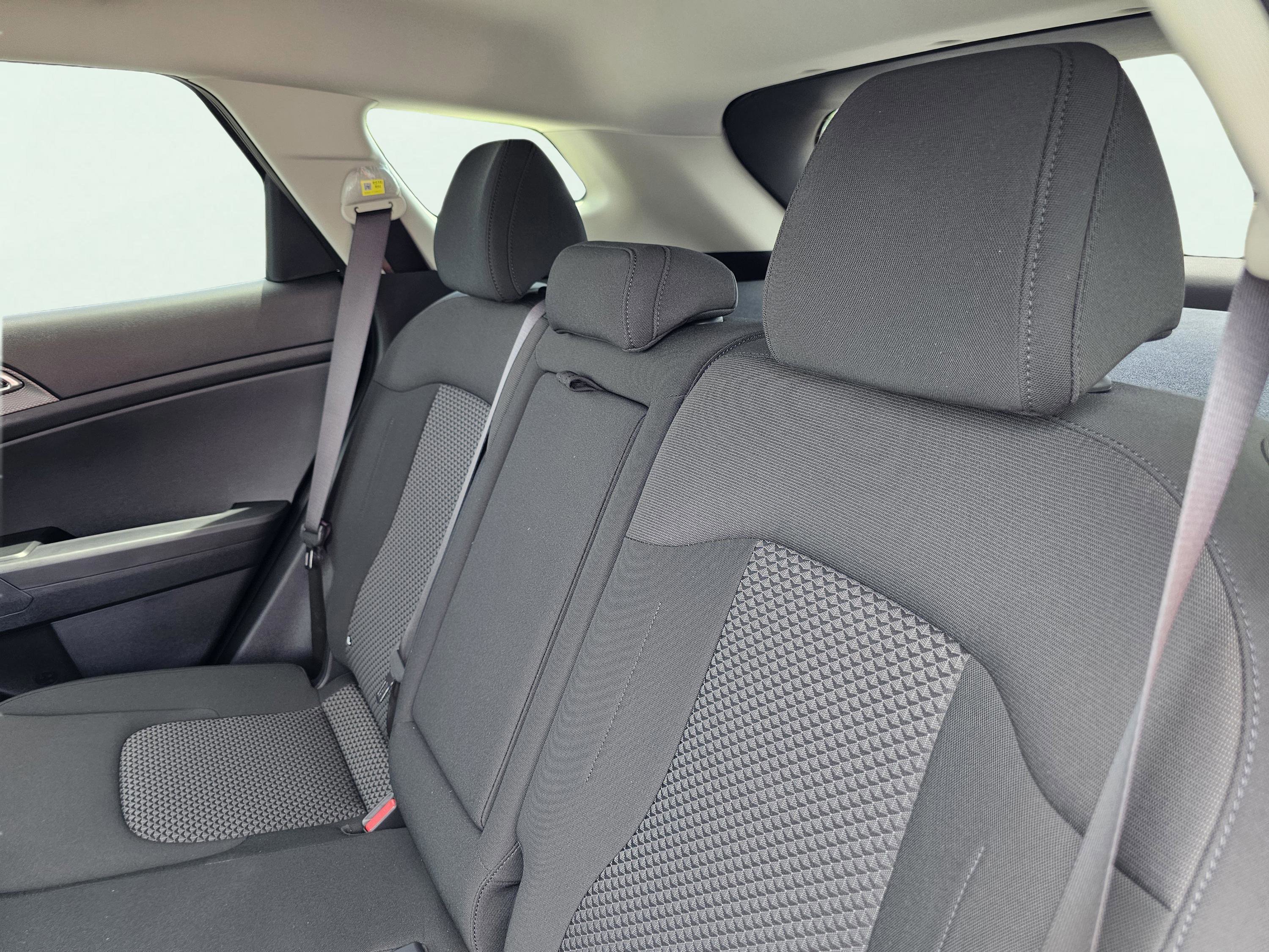 2025 Kia Sportage LX Hybrid - Photo 31