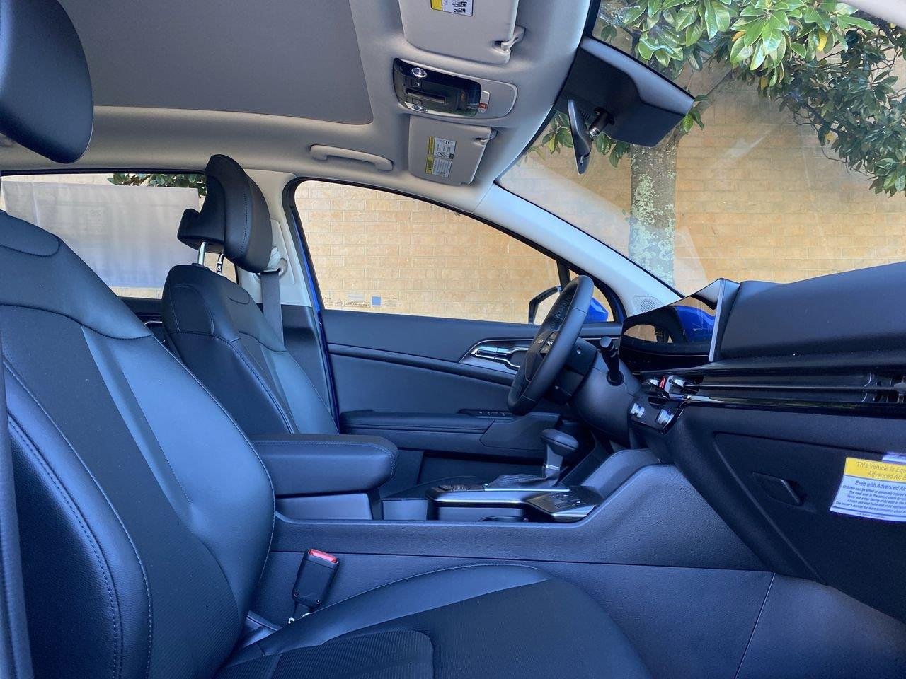 2026 Kia Sportage SX - Photo 21