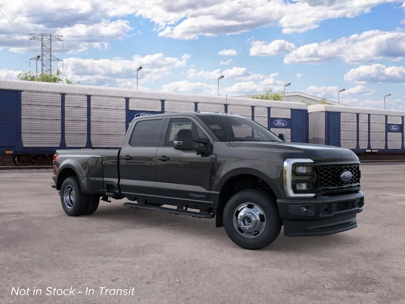 New 2026 Agate Black Metallic Ford XL image 32