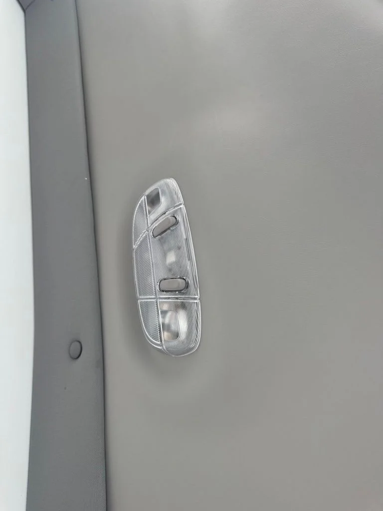 New 2027 Oxford White Ford E-450 DRW image 28
