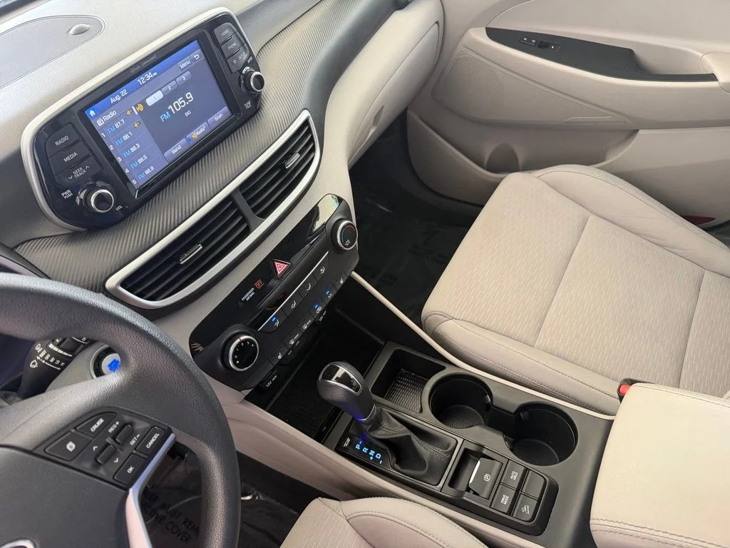 Used 2019 White Hyundai Value image 48