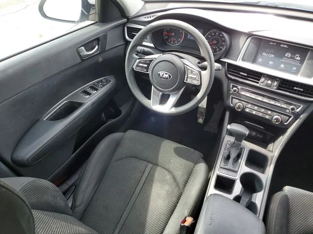 Used 2020 White Kia LX image 12
