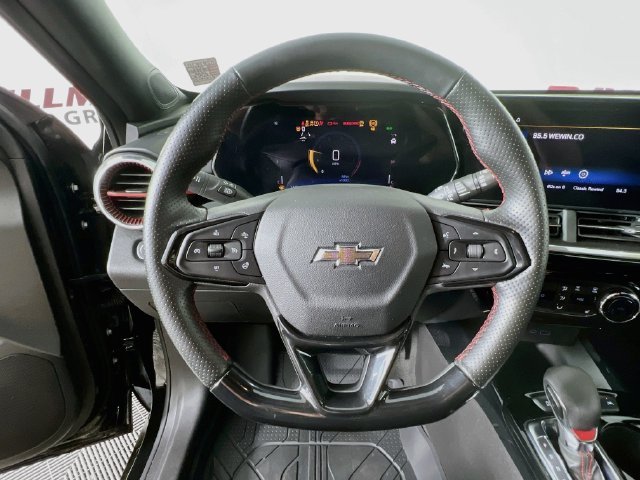 2024 Chevrolet Trax RS - Photo 12