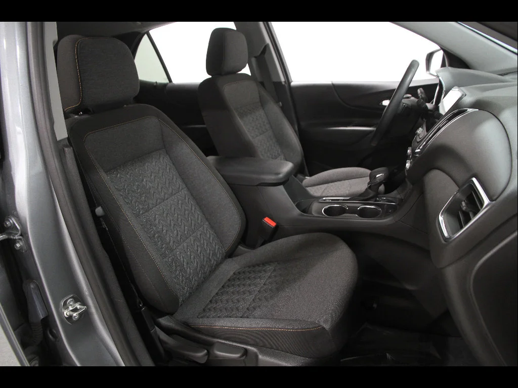 2024 Chevrolet Equinox LT - Photo 17
