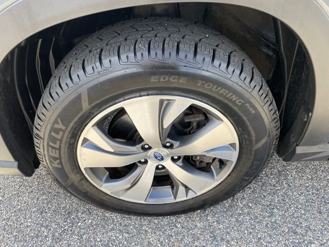 Used 2019 Gray Subaru Premium image 32