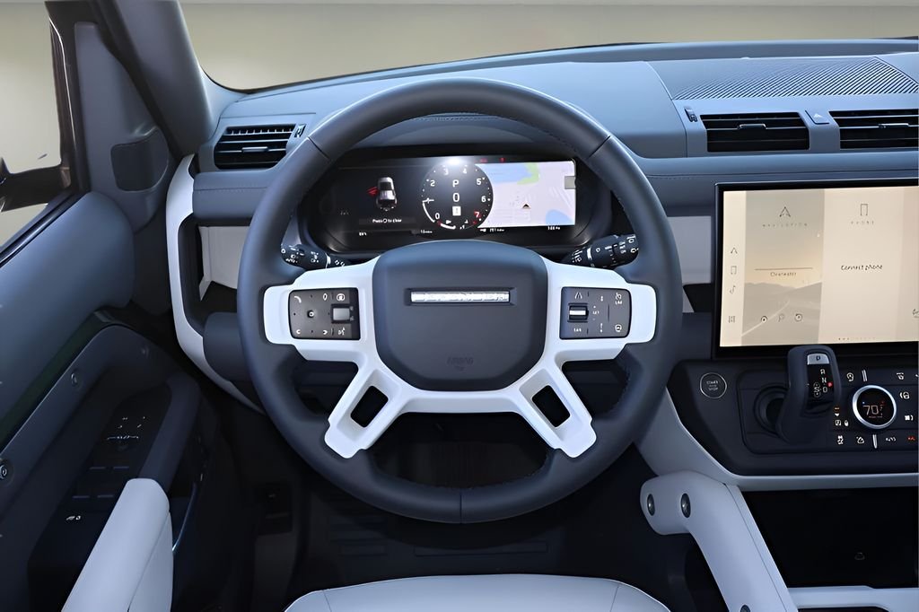 Certified Used 2026 Green Land Rover S image 15