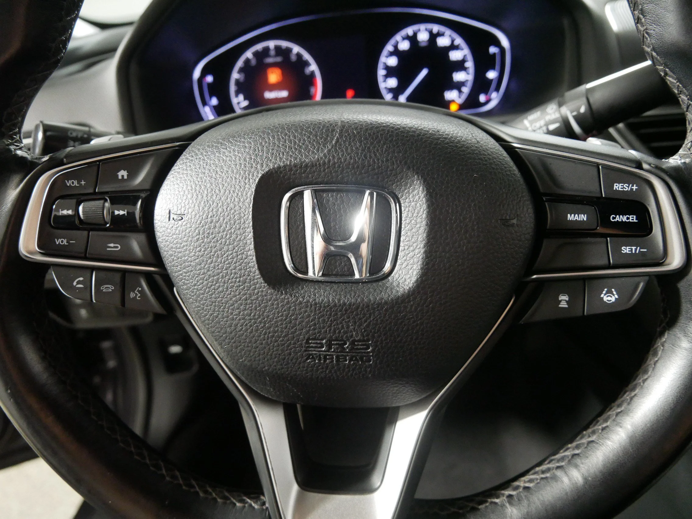 Used 2018 Modern Steel Metallic Honda Sport 1.5T image 25