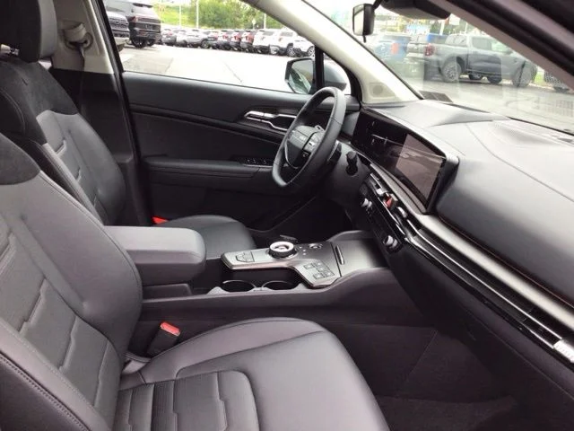 Used 2026 Shadow Kia SX-Prestige image 11