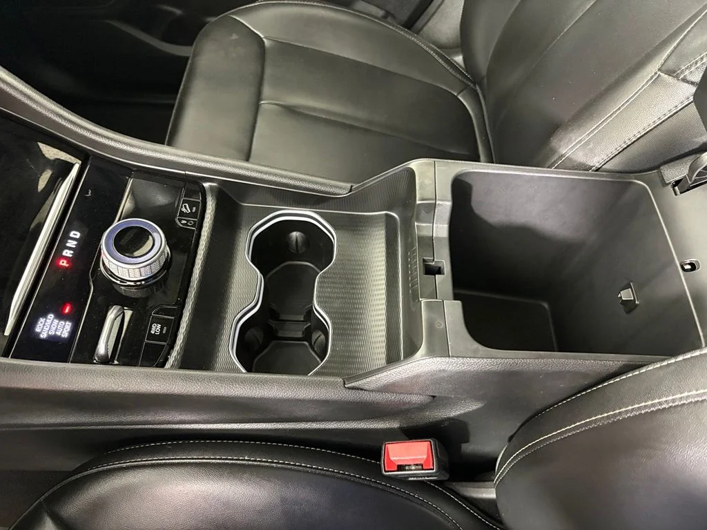 Used 2024 White Jeep 4xe image 33