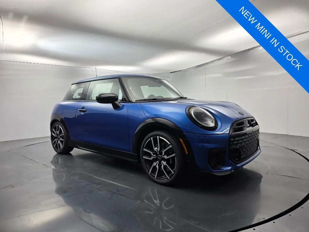 2026 MINI Hardtop Cooper S's photo