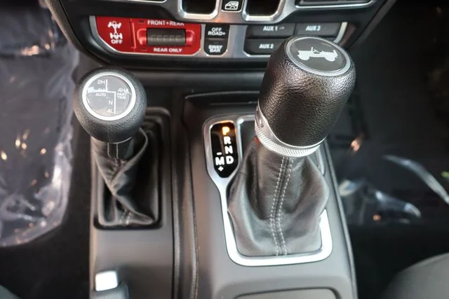 Used 2024 Red Clearcoat Jeep Rubicon 4xe image 33