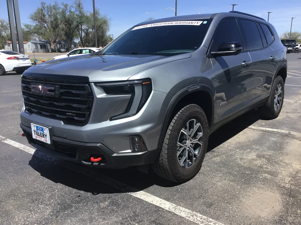 Used 2024 Sterling Metallic GMC AT4 image 3