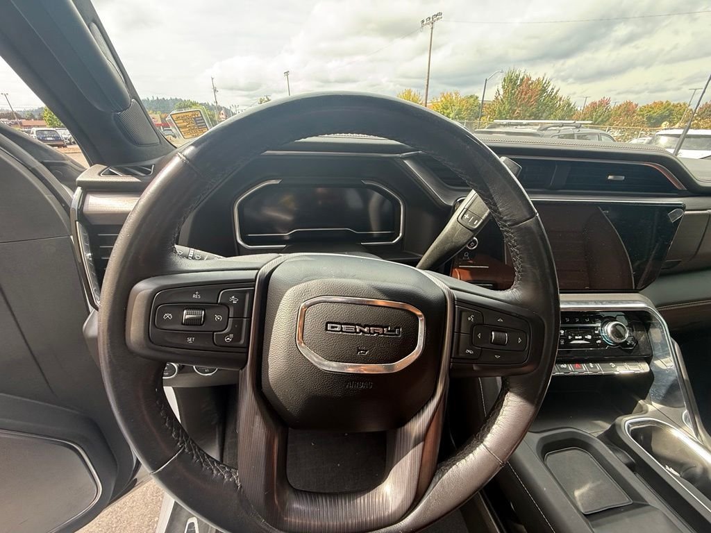 Used 2024 White Frost GMC Denali Ultimate image 20