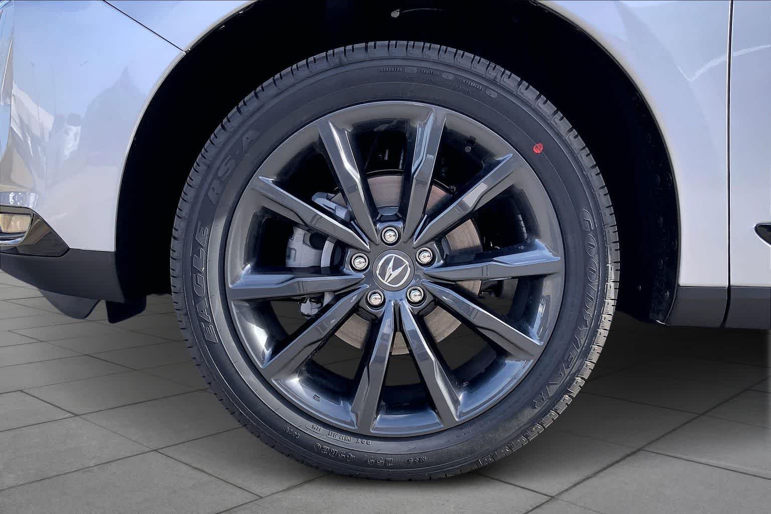 New 2026 Solar Silver Metallic Acura w/A-Spec Package image 9