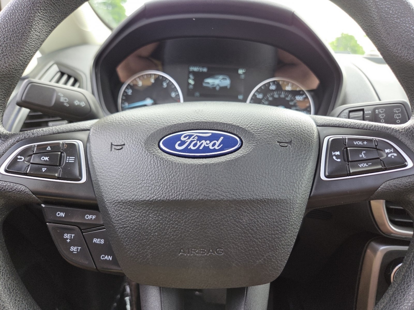 Used 2022 Blue Metallic Ford SE image 28