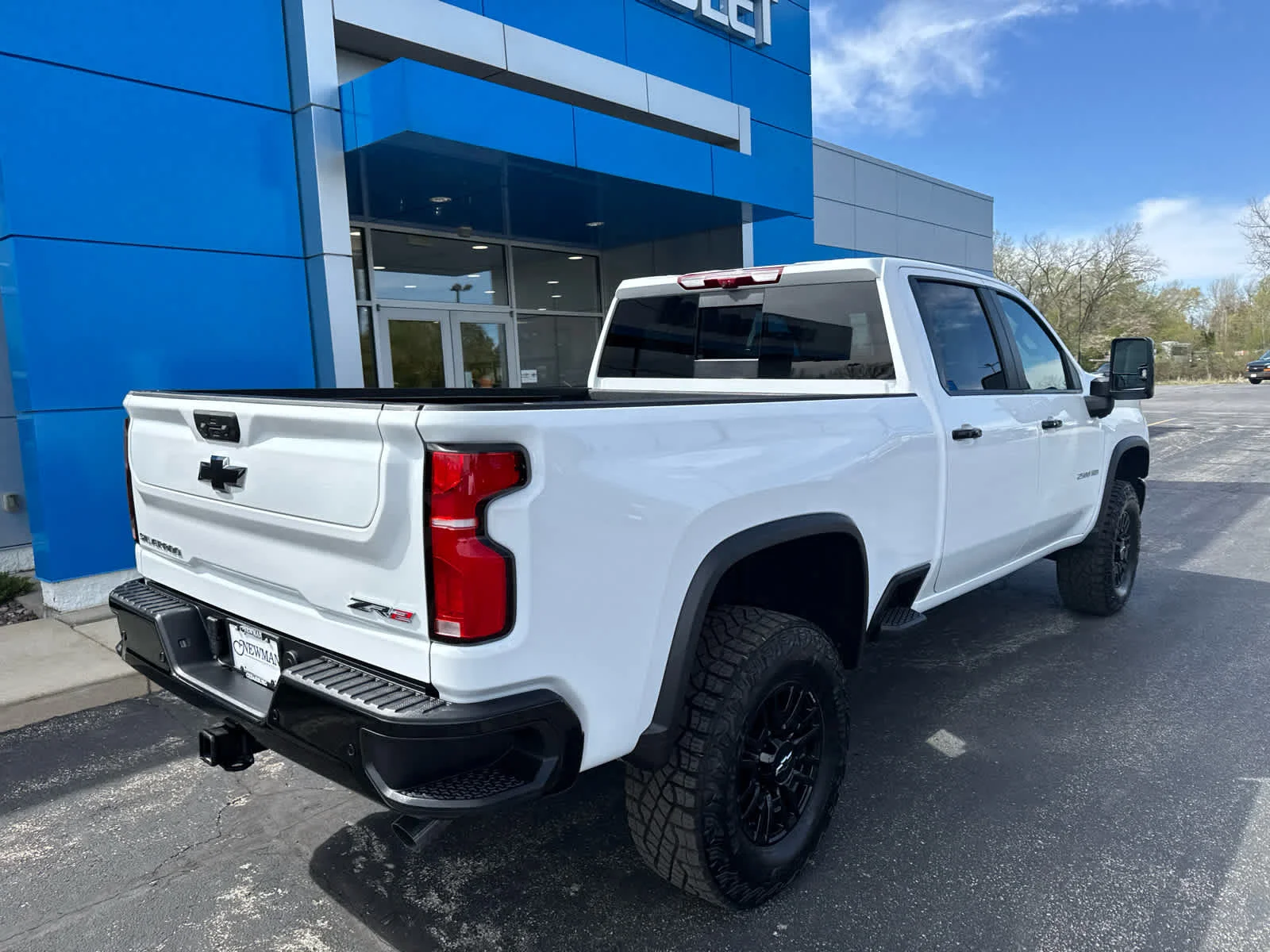 2026 Chevrolet Silverado 2500HD ZR2 - Photo 7