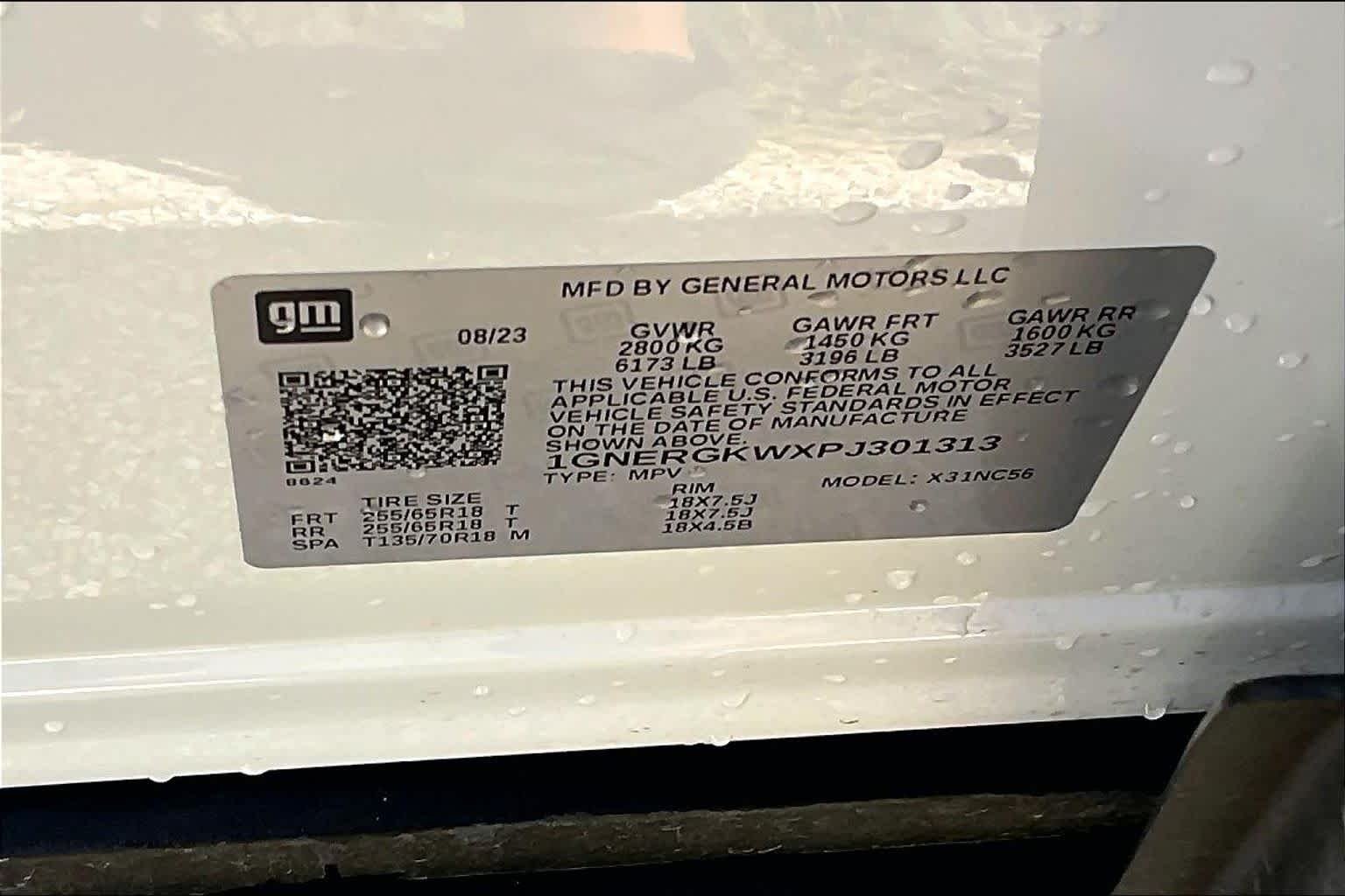 Used 2023 Summit White Chevrolet LT Cloth image 29