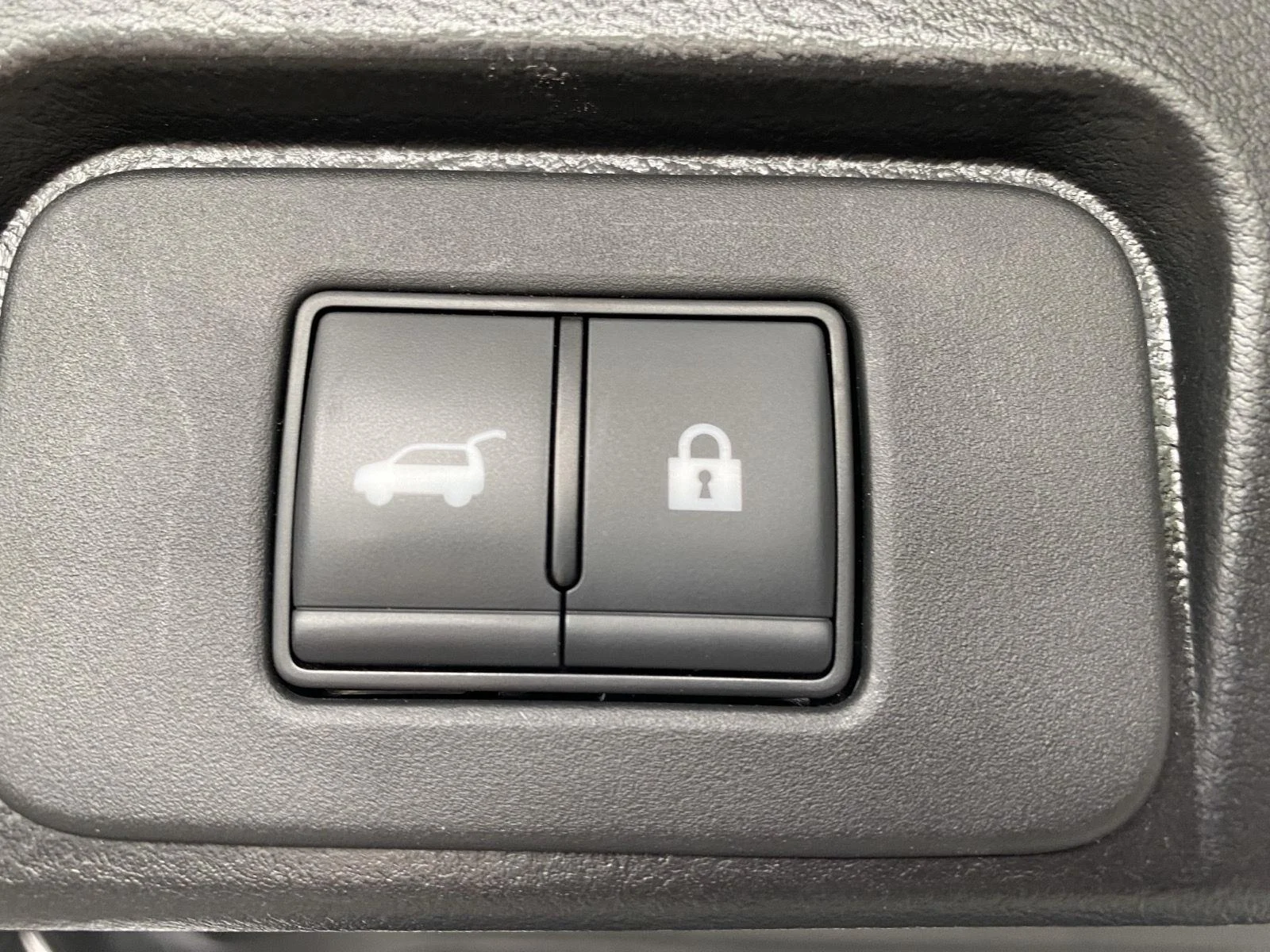 Certified Used 2023 Brilliant Silver Metallic Nissan SV image 8