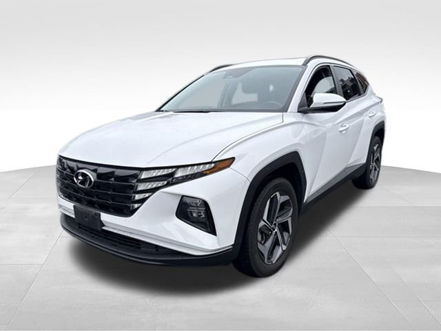 Used 2023 White Hyundai SEL image 1