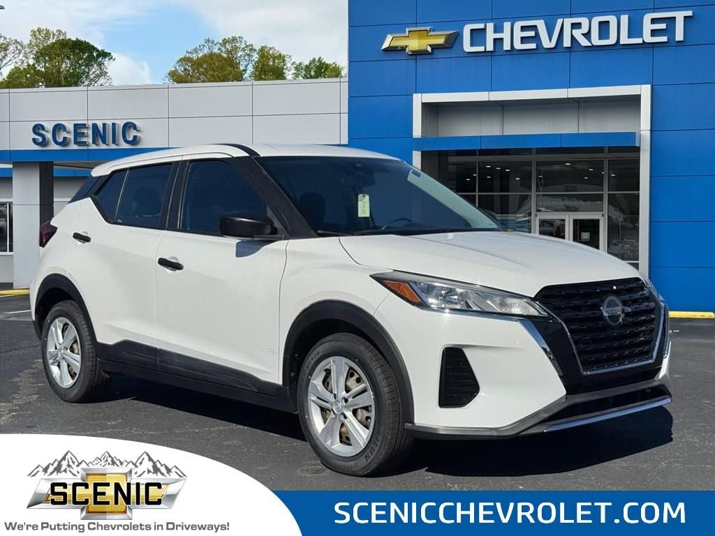 2021 Nissan Kicks S
