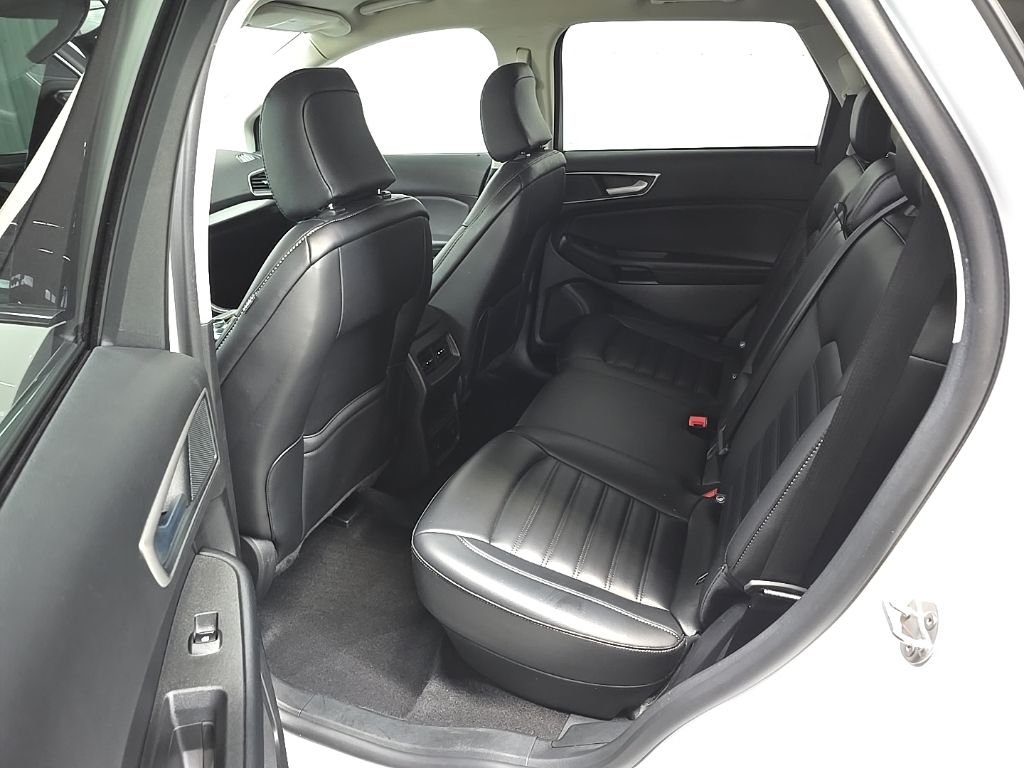 Used 2024 Oxford White Ford SEL image 36
