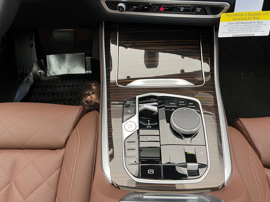 New 2026 Alpine White BMW xDrive50e image 11