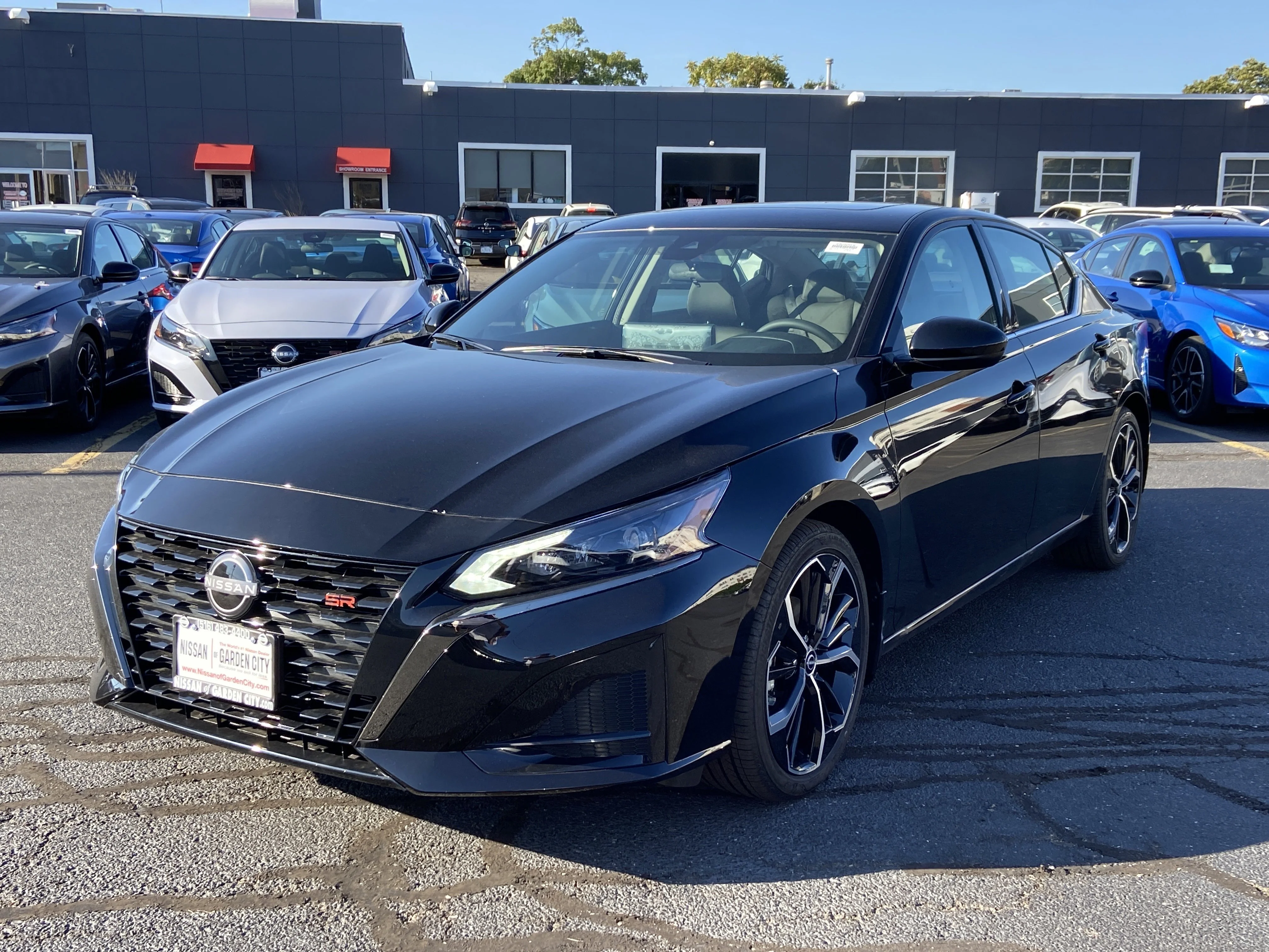 New 2025 Super Black Nissan SR image 8